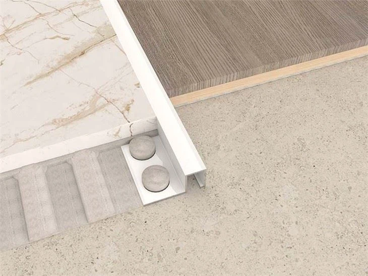 Edge Tile Trim
